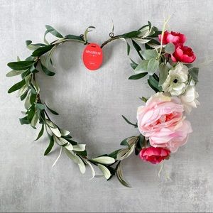 Opalhouse Heart Floral Wreath